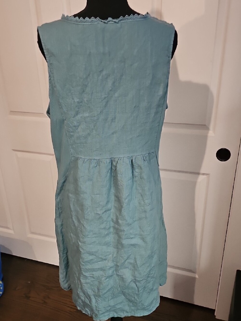 Light Blue Sleeveless V-Neck Linen Dress - Picture 7 of 7